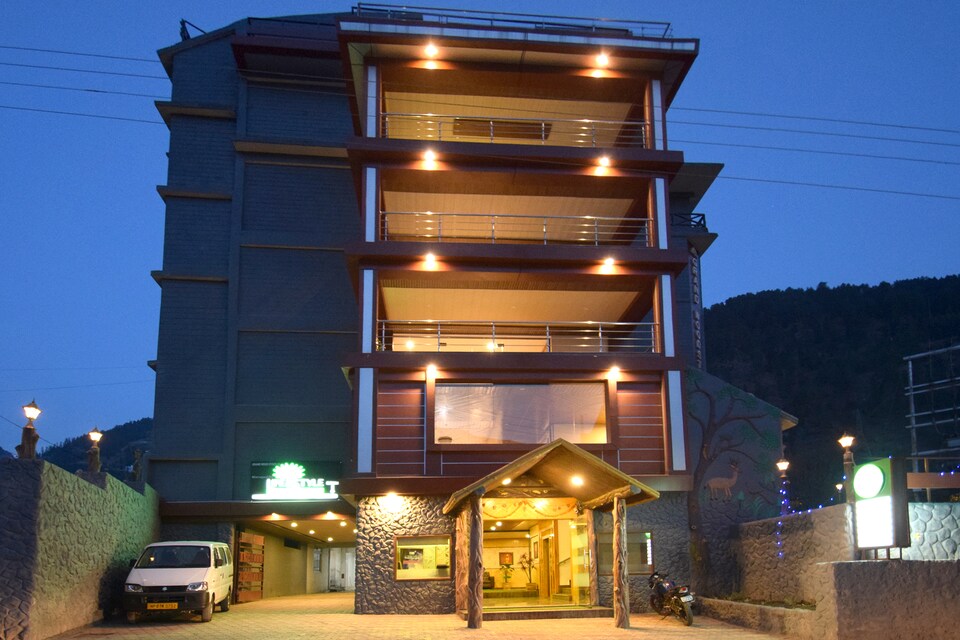 OYO 12072 Lifestyle Manali, Naggar Road, Manali