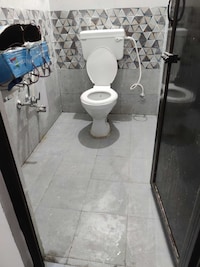 OYO  93135 Om Shree Parameswara2 Near Ragigudda Sri Prasanna Anjaneyaswamy Temple