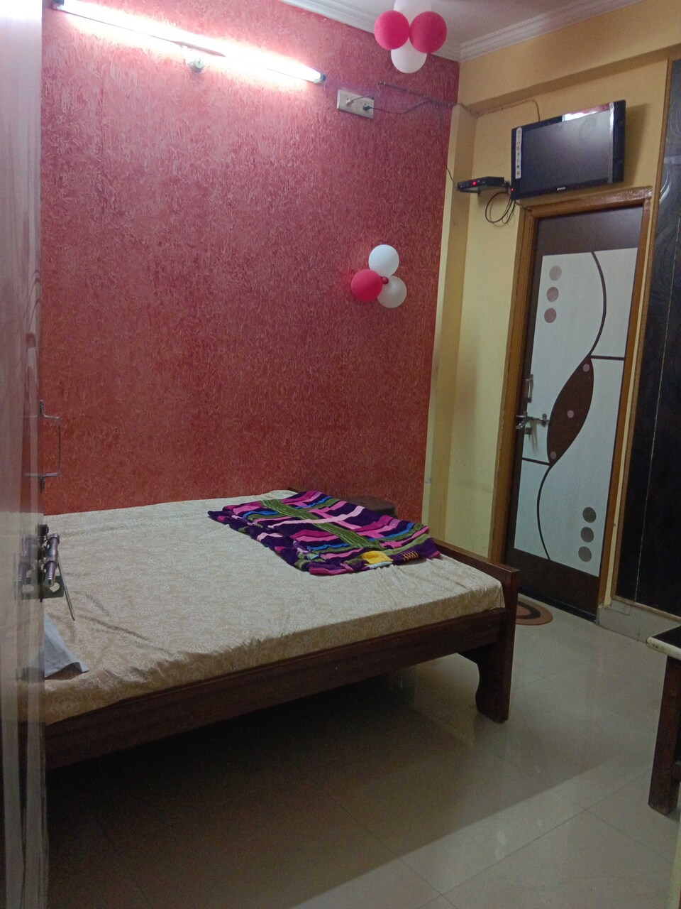 OYO 93195 Hotel Royal, Lashkar, Gwalior