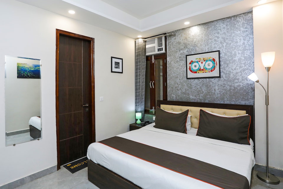 Hotel O Relax Inn, Noida City, Noida