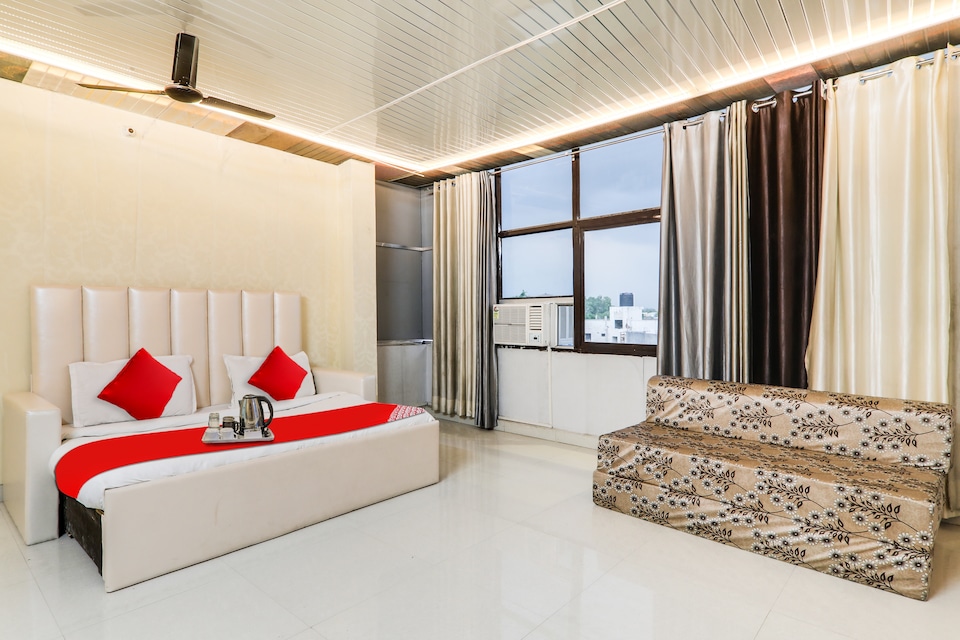 Hotel O by OYO The Heaven Hotel, SGPGI Lucknow, Lucknow