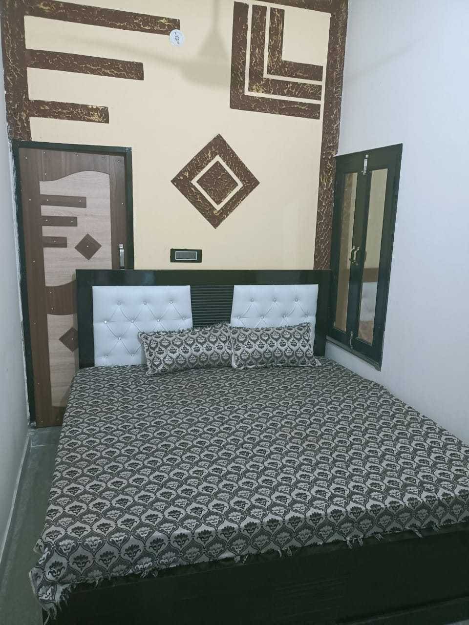 OYO Hotel Akshat, Meerut, Meerut