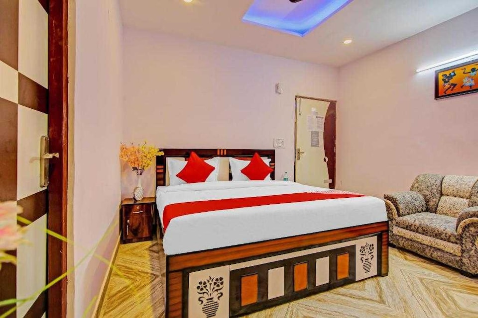 OYO 93305 Shaurya Guest House, Dwarka Delhi, Delhi