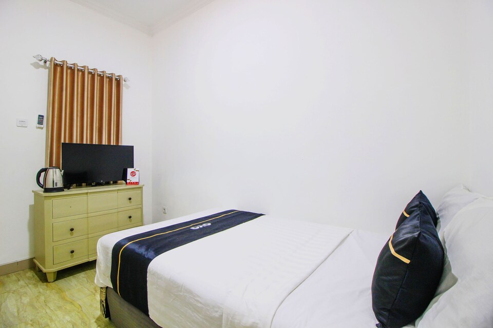 Collection O 91605 Nexdeco House Homestay Syariah, Solo, Solo