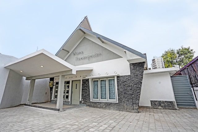 Hotel O Nawangwulan