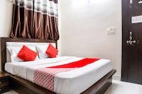 Hotel O Radhika Palace