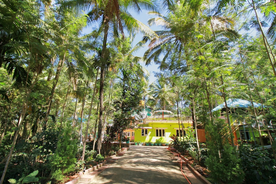 OYO Home 12130 , Kushalnagar, Coorg