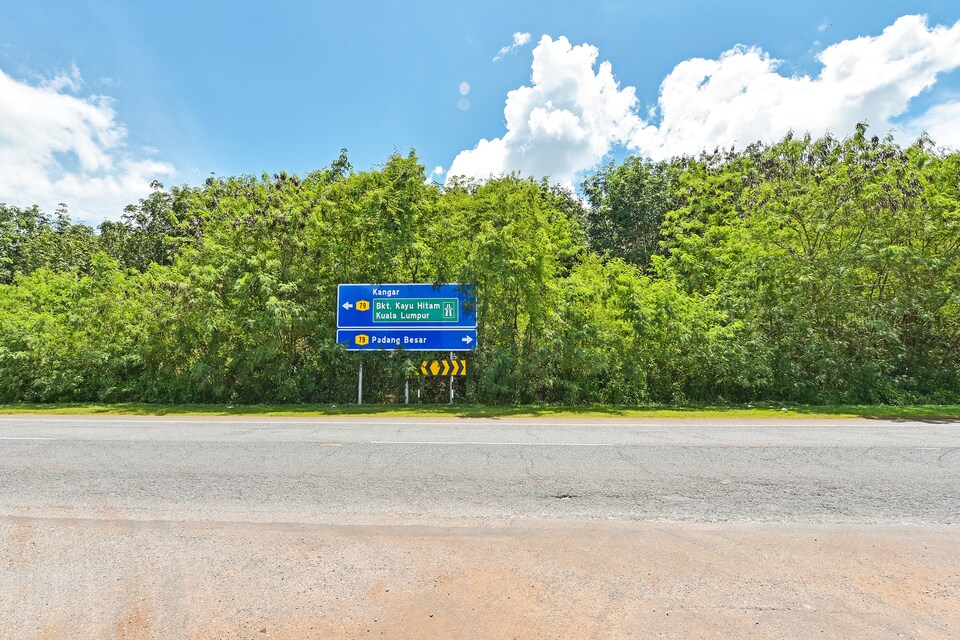 Capital O 90614 Cvia Ummul Hotel , Padang Besar, Padang Besar