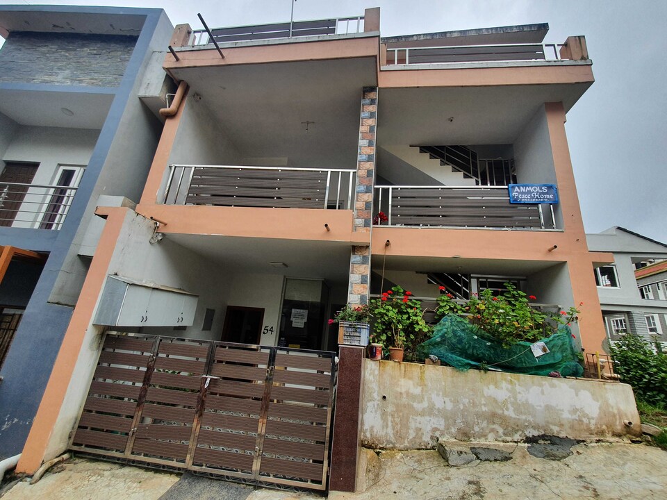 Flagship 93511 Anmols Peace Home Stay, Ooty Town, ऊटी