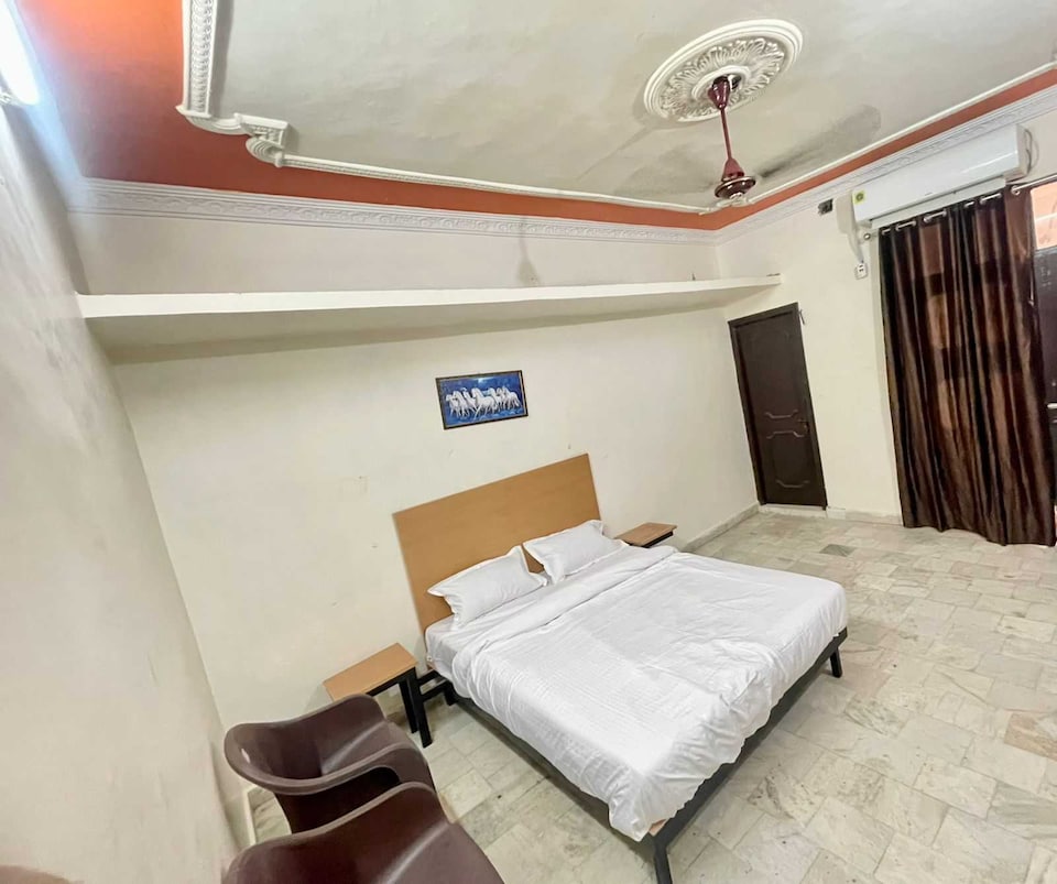 OYO 93521 Skyinn, Meerut, Meerut