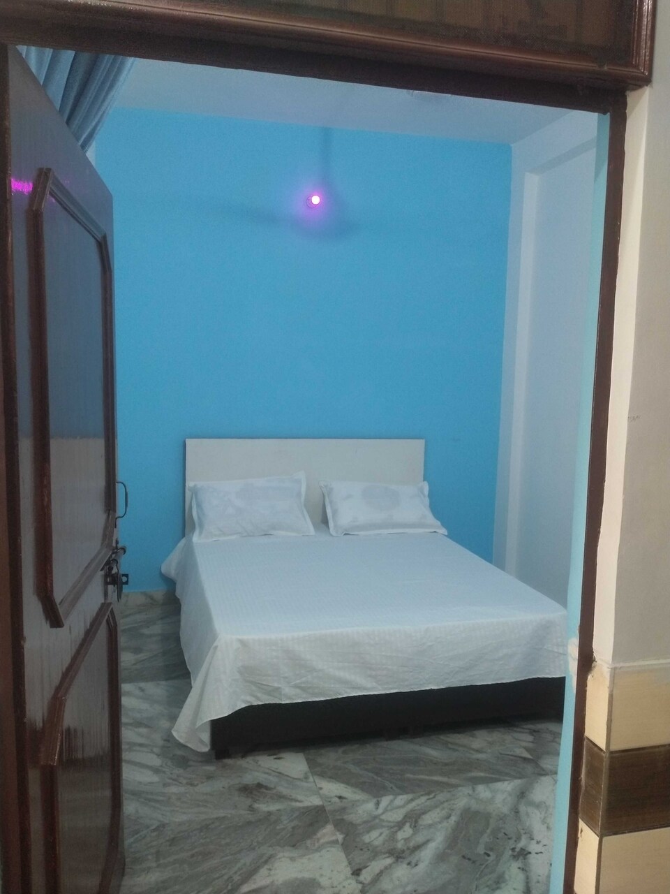 OYO 93554 Red Rose Hotel & Restaurant, Meerut, Meerut