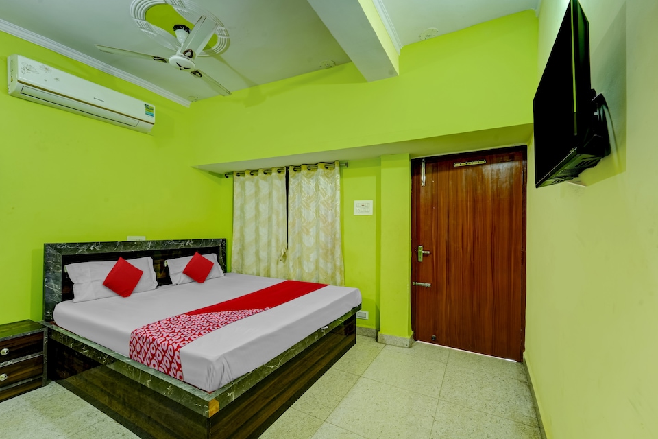 OYO Flagship Hotel RP 5, Kankarbagh Patna, Patna