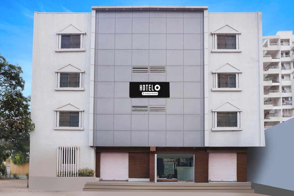 Hotel O Sus Gaon Near Mumbai Pune Highway Formerly Season Inn, Baner Pune, Pune
