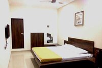 POP Hotel Rk