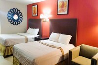OYO Hotel McIntyre GA, US 441