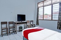 OYO 91655 Hotel Hardin Syariah