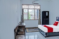 OYO 91655 Hotel Hardin Syariah