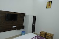 OYO V Regal Guest House