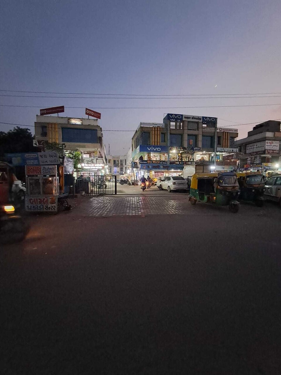 OYO Flagship 93653 Hotel Janvi Palace, Gandhinagar, Gandhinagar