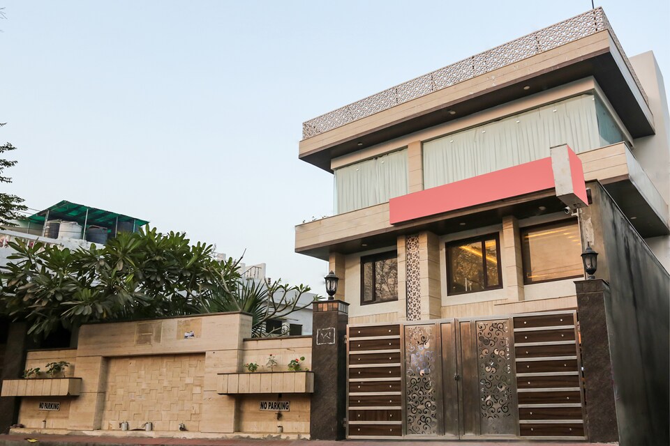 OYO 12154 Hotel Heaven Resort, Fatehabad Road, Agra