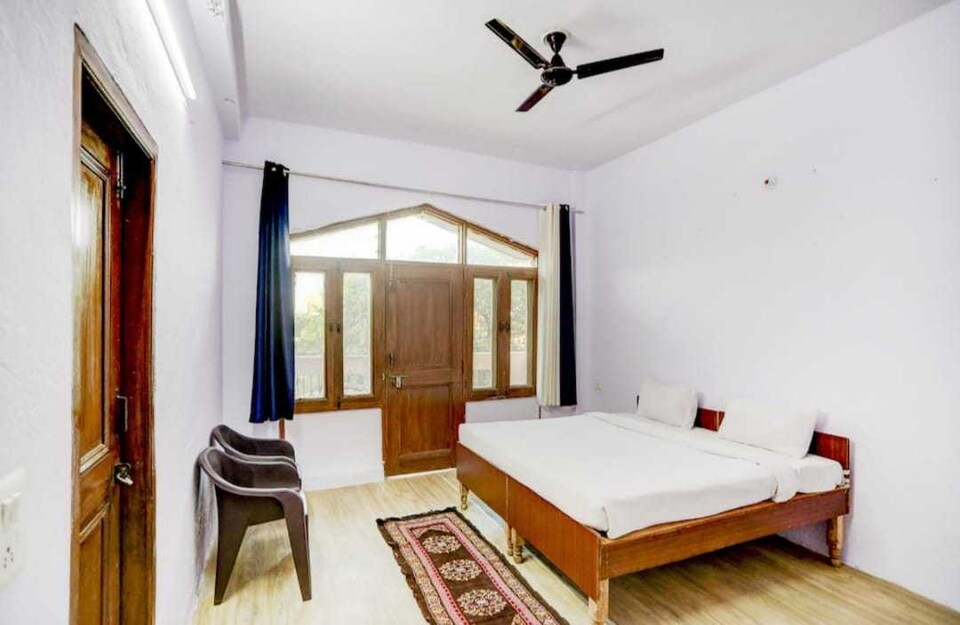 OYO Hotel Red Inn, Meerut, Meerut