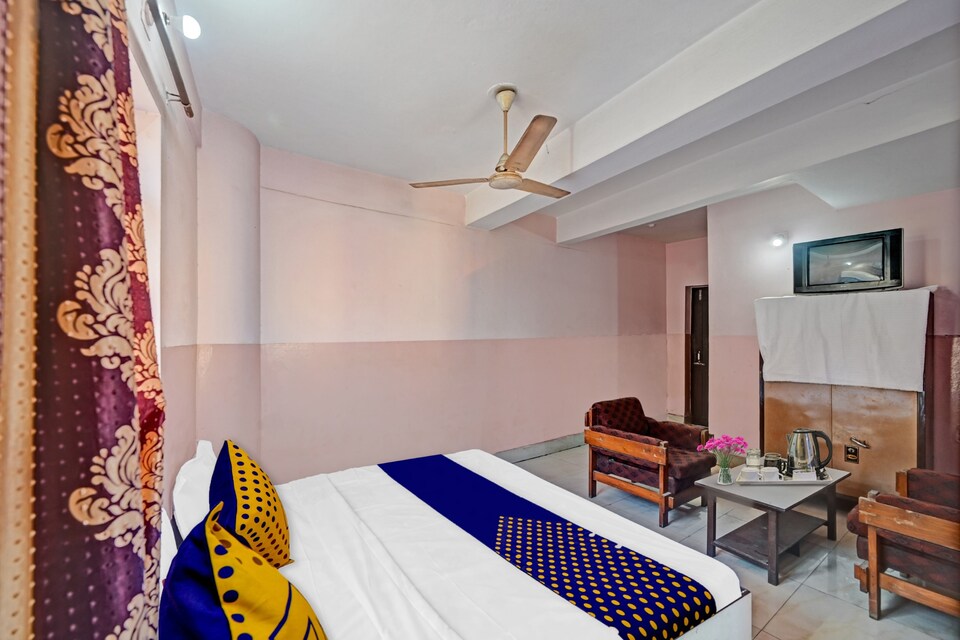 Flagship Hotel Highway Inn, VaniVihar Bhubaneswar, Bhubaneswar