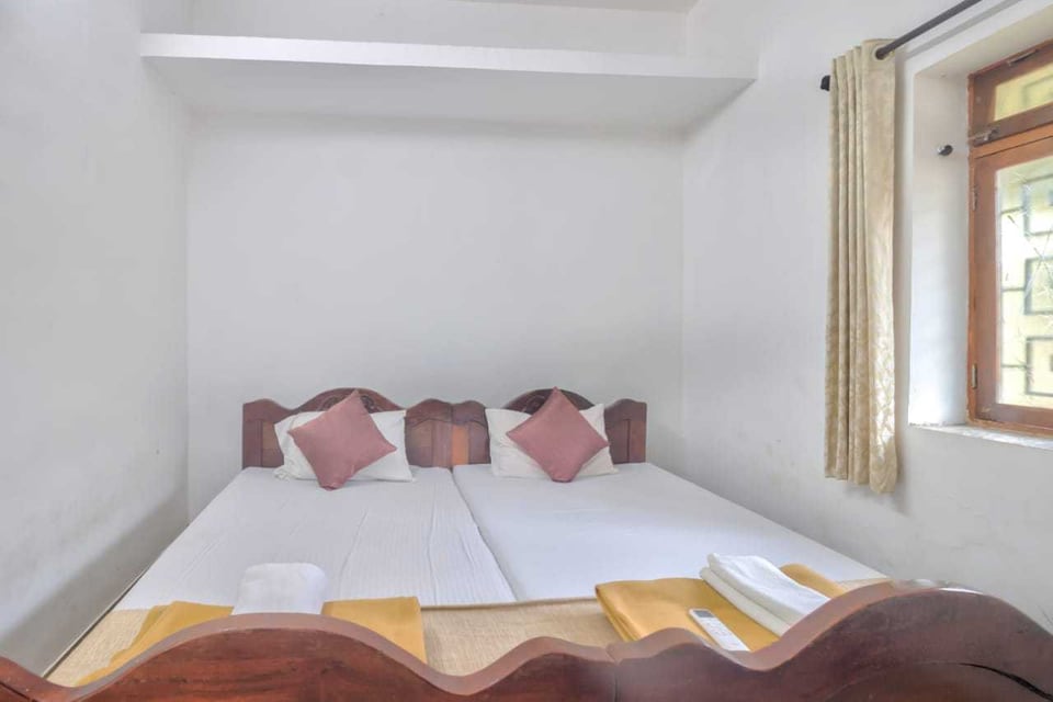 OYO Home 700106 Saffron Villa, Candolim Goa, Goa