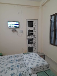 OYO Om Residency & Resturant