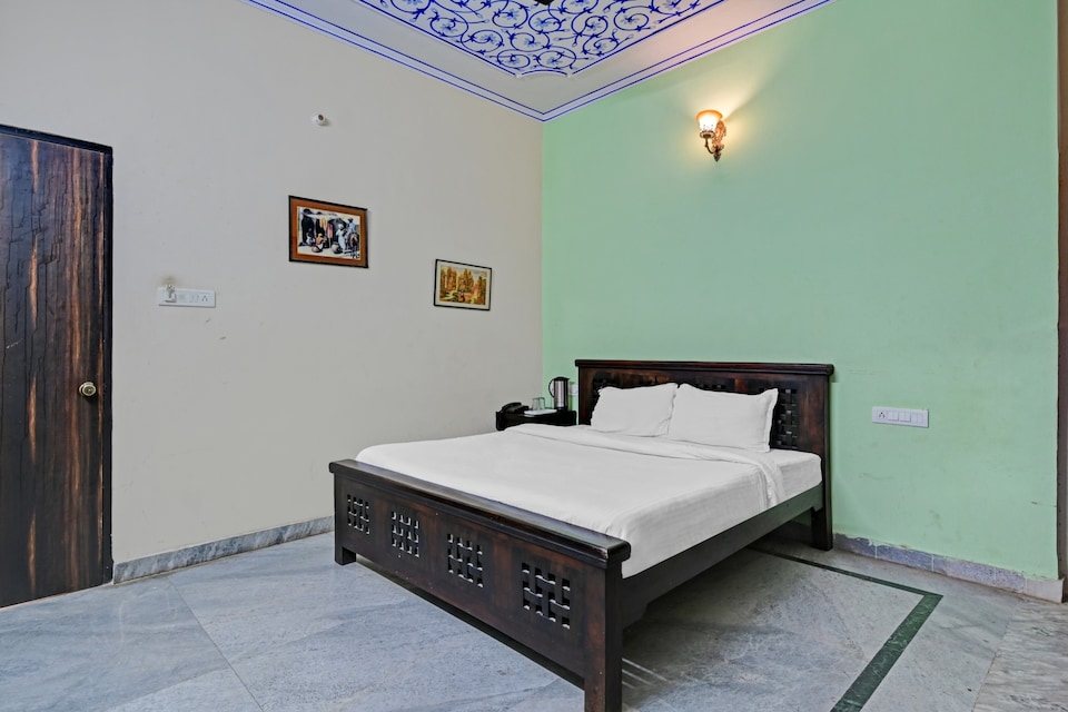 Hotel O Jaipur View, Amer, Jaipur