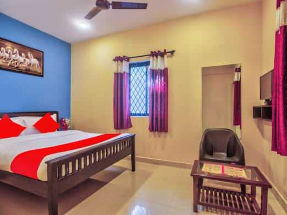 Live on GOA3884, Calangute Goa, Goa