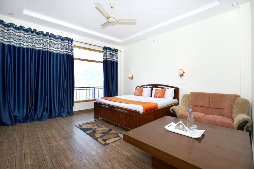 OYO 12169 Home Luxury Villa Kasauli, Kasauli, Kasauli