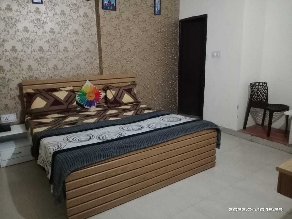 POP Hotel Dimond Inn, Faridabad, Faridabad