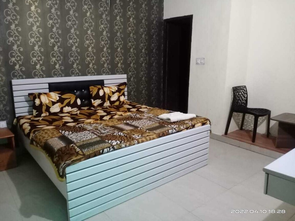 POP Hotel Dimond Inn, Faridabad, Faridabad