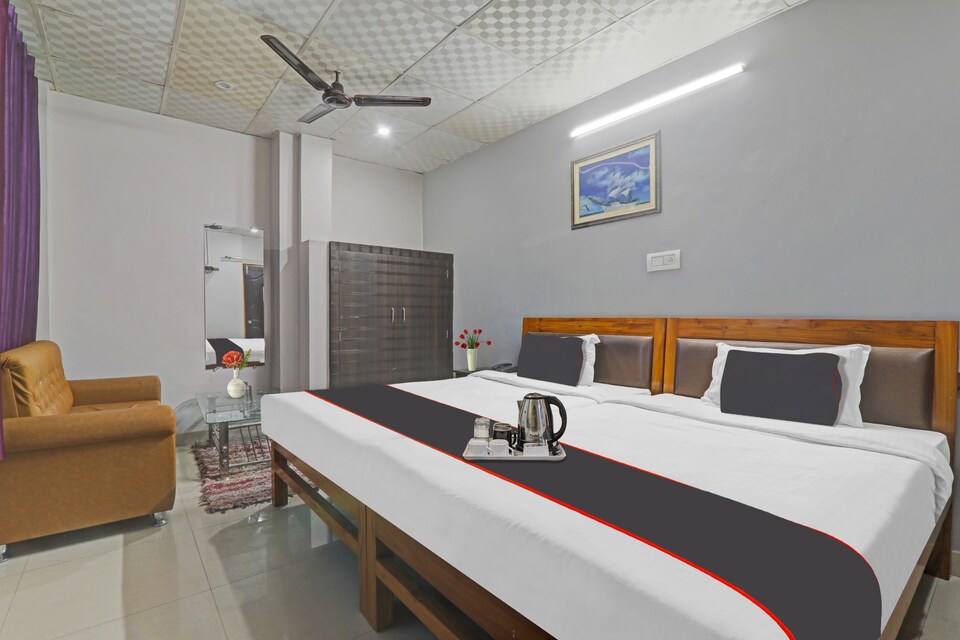 Live as LCK2452, Mahanagar Lucknow, Lucknow