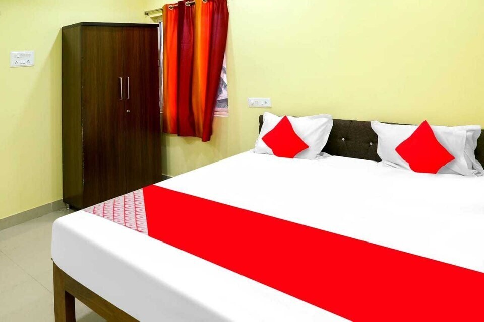 OYO Flagship 700266 The Sea View Guest House, Beach Side Visakhapatnam, Visakhapatnam