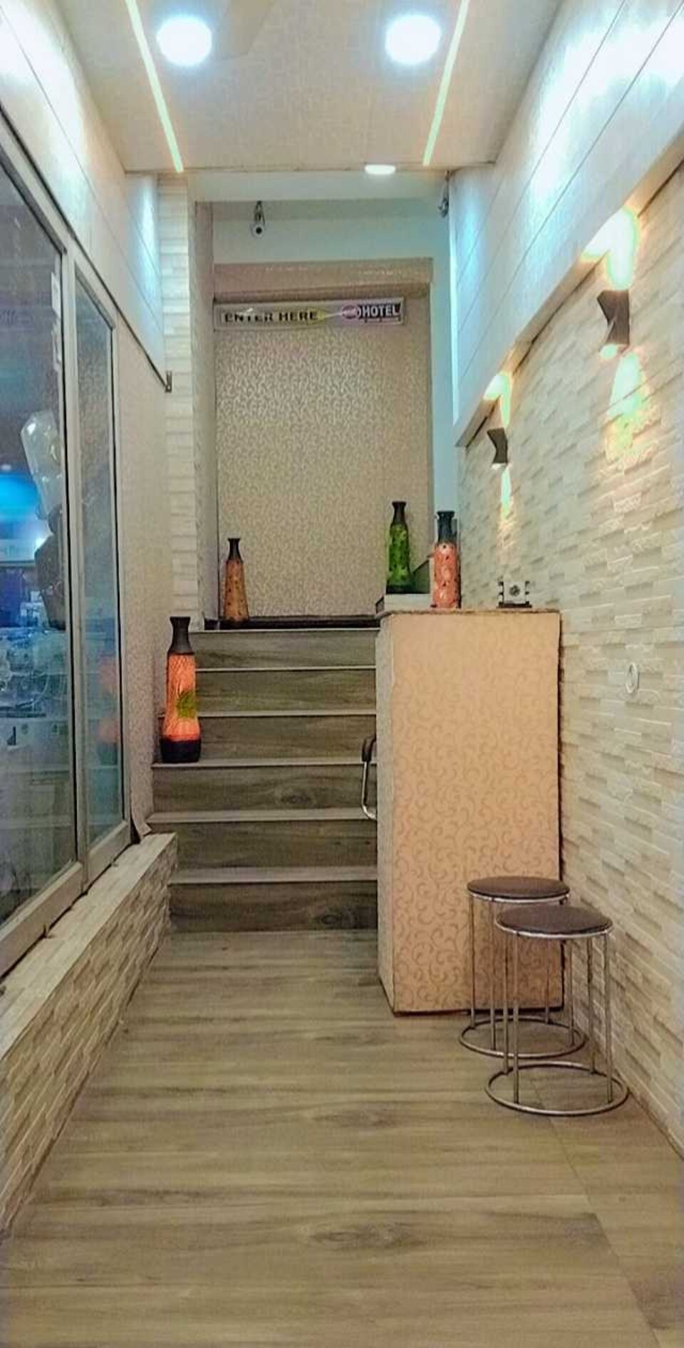 OYO Hotel Rajmahal, Aligarh, Aligarh