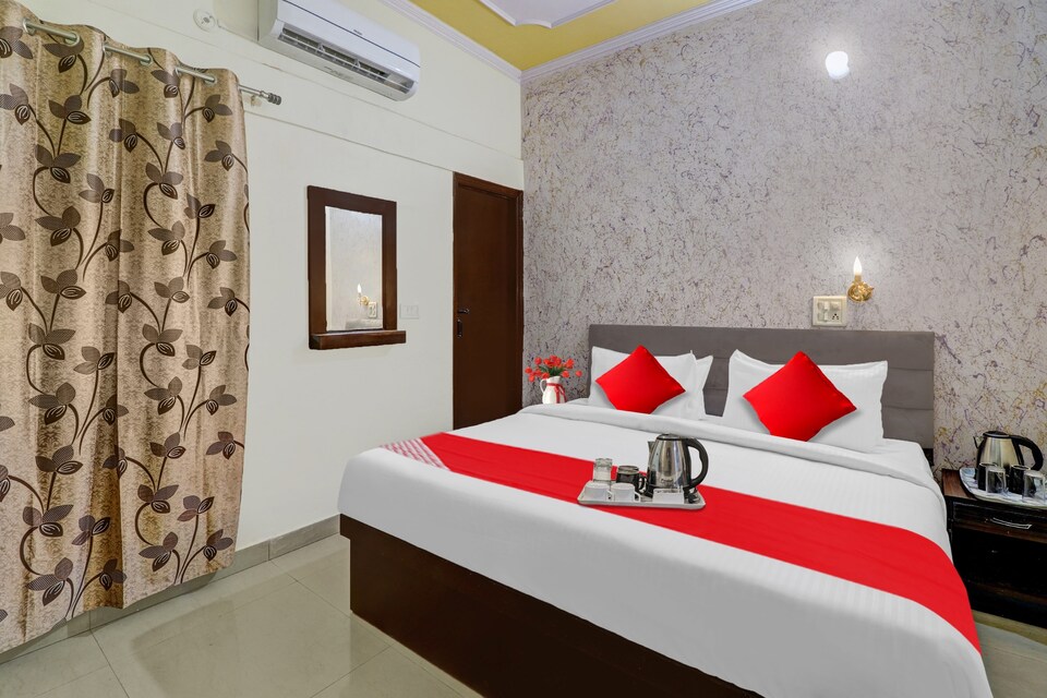 OYO Flagship Hotel Taj Way, Agra Fort, Agra