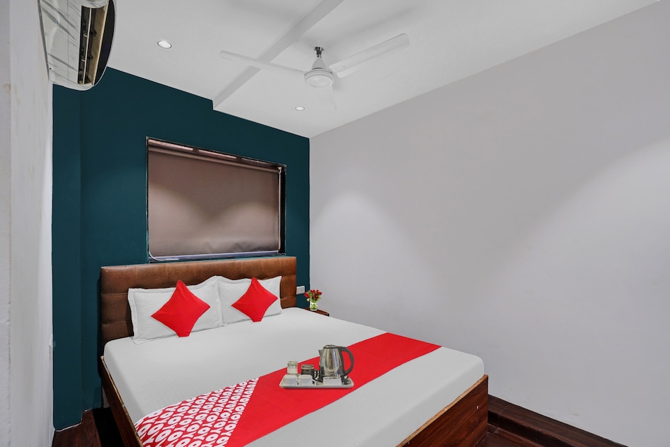 Hotel O Nidhivan Hotel And Rooms, Airport Surat, Surat