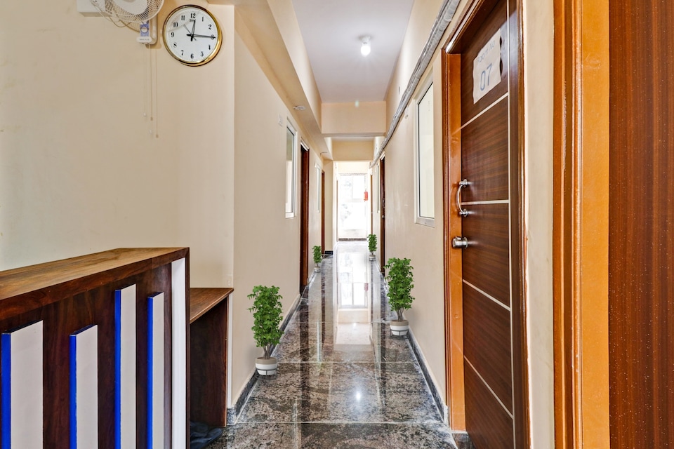 Hotel O S M Residency, Marathahalli Bangalore, Bangalore