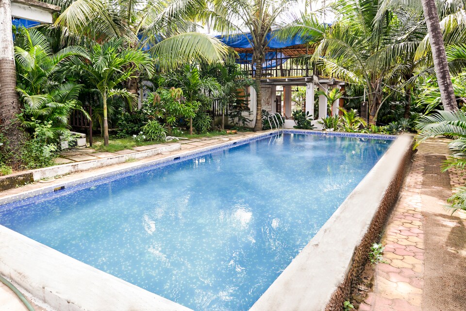 OYO Rooms 089 Ashvem Beach Cottages, Arambol Goa, Goa