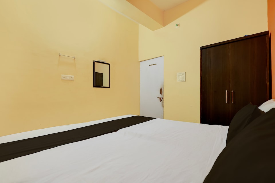 Hotel O Royal Inn Hotel, HAPUR 1, HAPUR 1