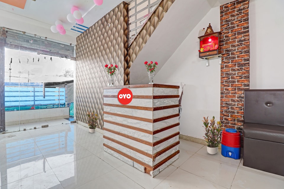 Hotel O Shiv Gwalior Inn, Lashkar, Gwalior