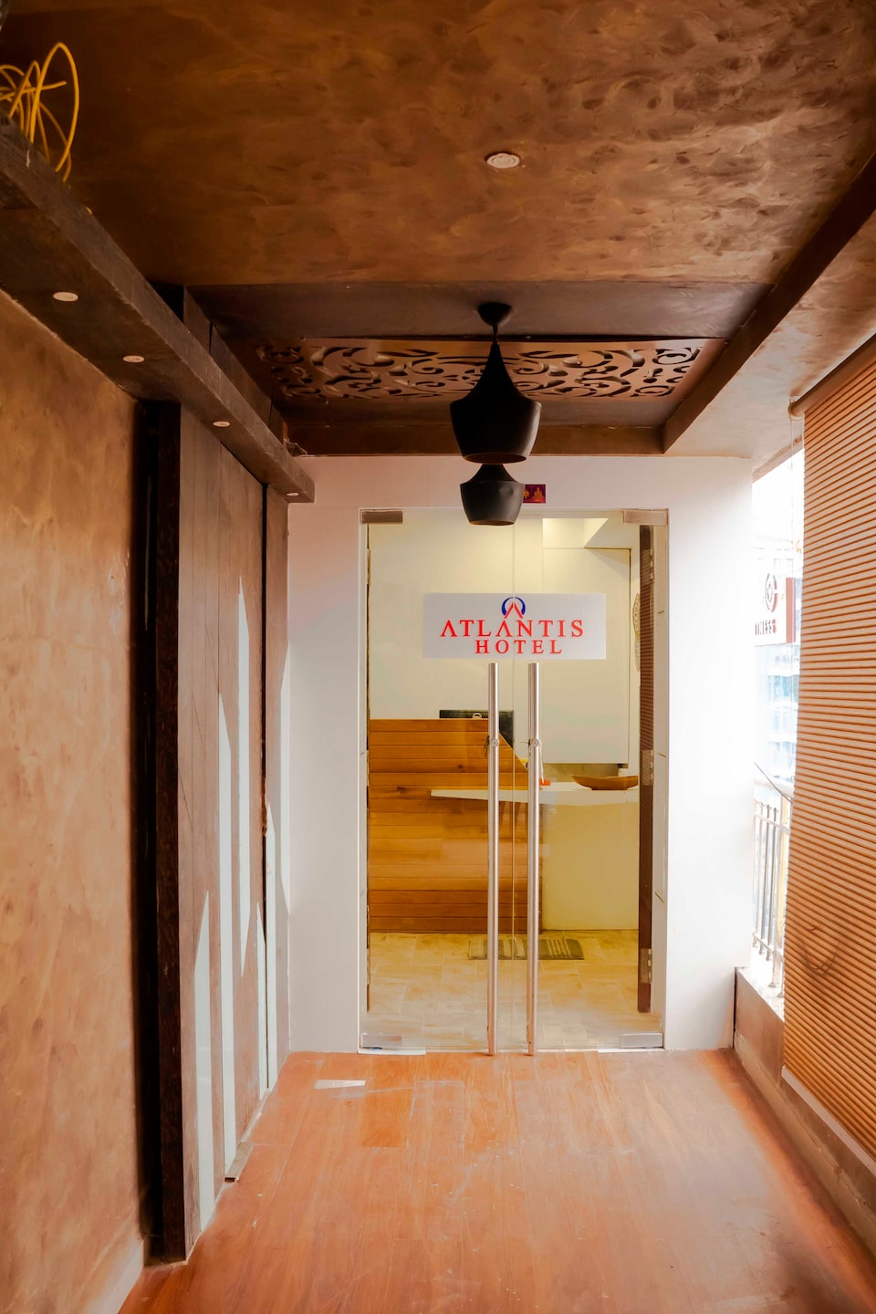 OYO Atlantis Hotel, Airport Surat, Surat