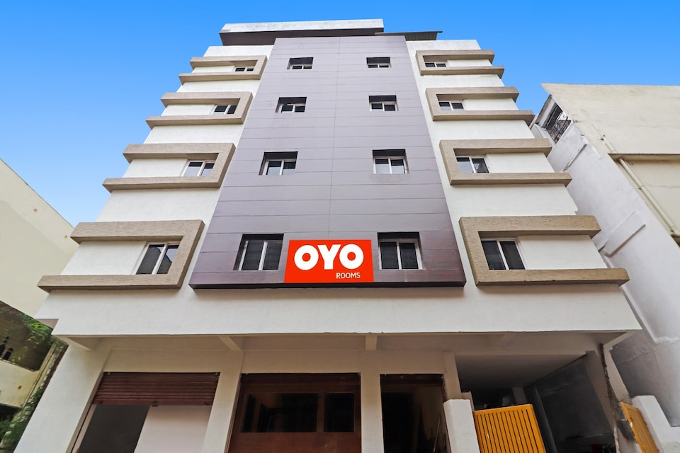 Hotel O by OYO Night Eye, Kukatpally, Hyderabad