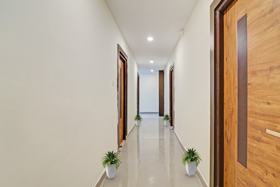 Hotel O Night Eye, Kukatpally, Hyderabad