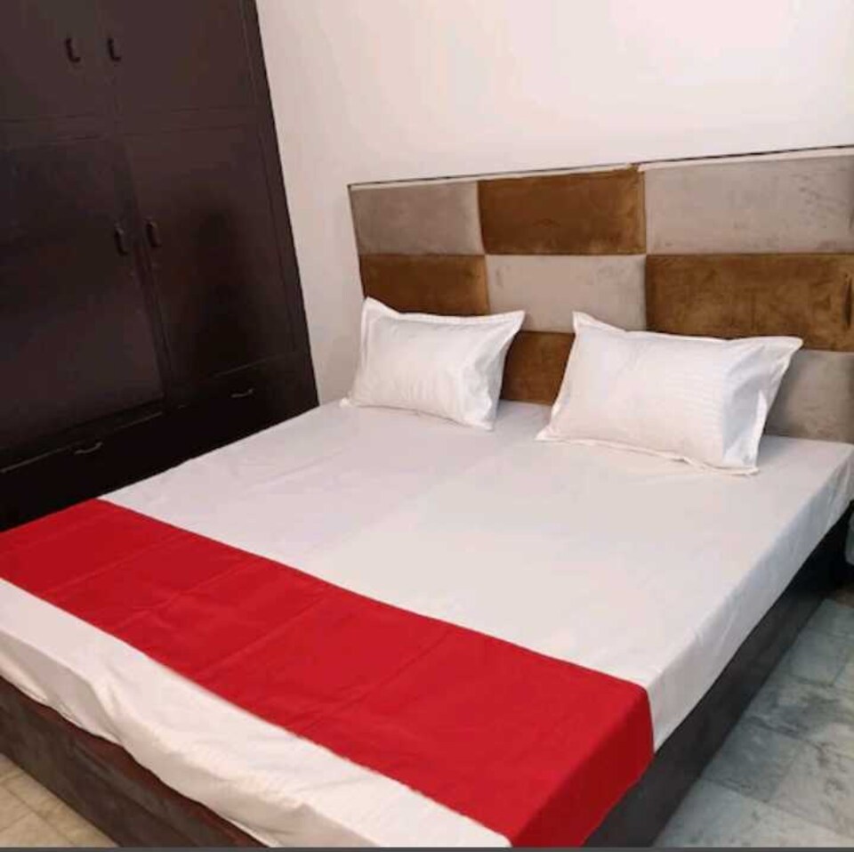 OYO Hotel Pearl Inn, Meerut, Meerut