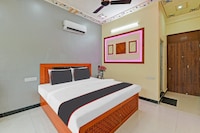 OYO Hotel O Imperial Palace