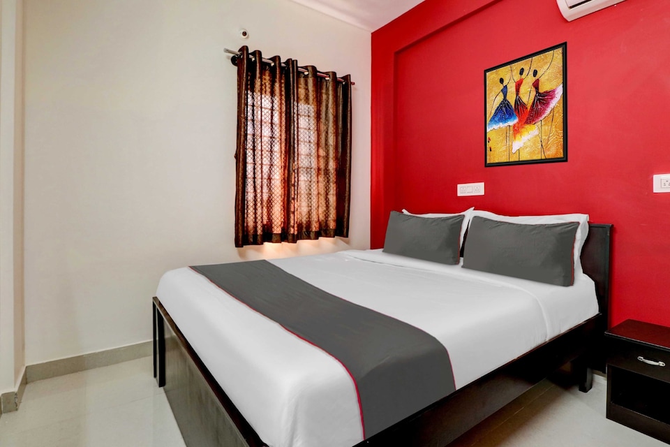 Super Collection O by OYO Olive, Yelahanka new town, Bangalore