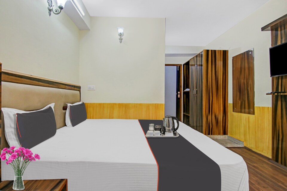 Capital O Hotel Leisure Inn, Kachighatti- summerhill, Shimla