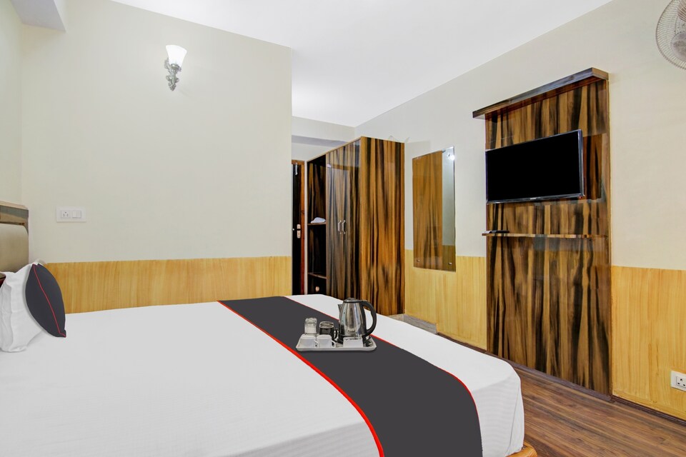 Capital O Hotel Leisure Inn, Kachighatti- summerhill, Shimla